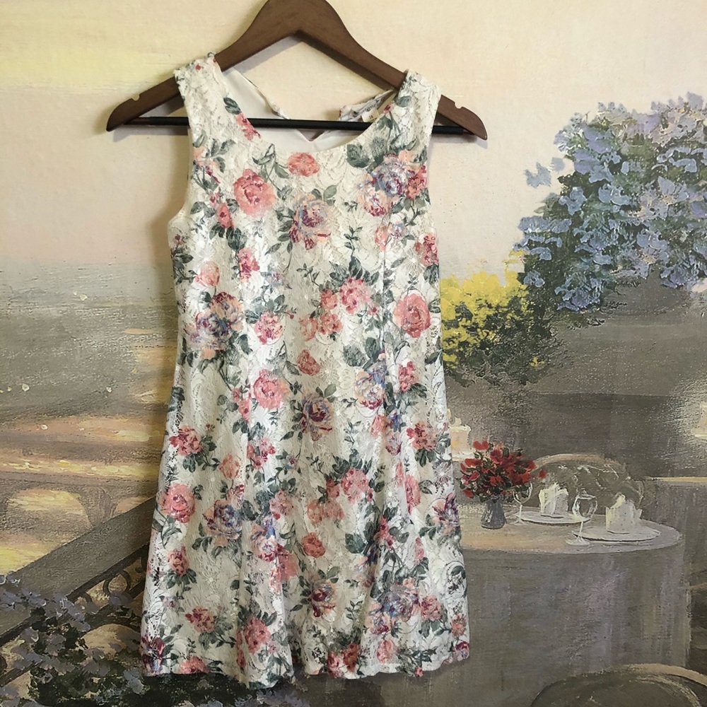 🌺2 for $15 or 3 for $20🌺 Lace floral dress